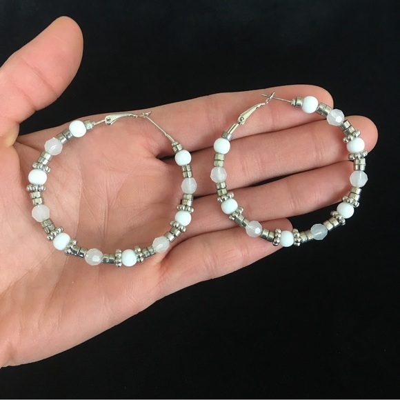 Vintage White and Silver Tone Hoop Earrings - Picture 1 of 7